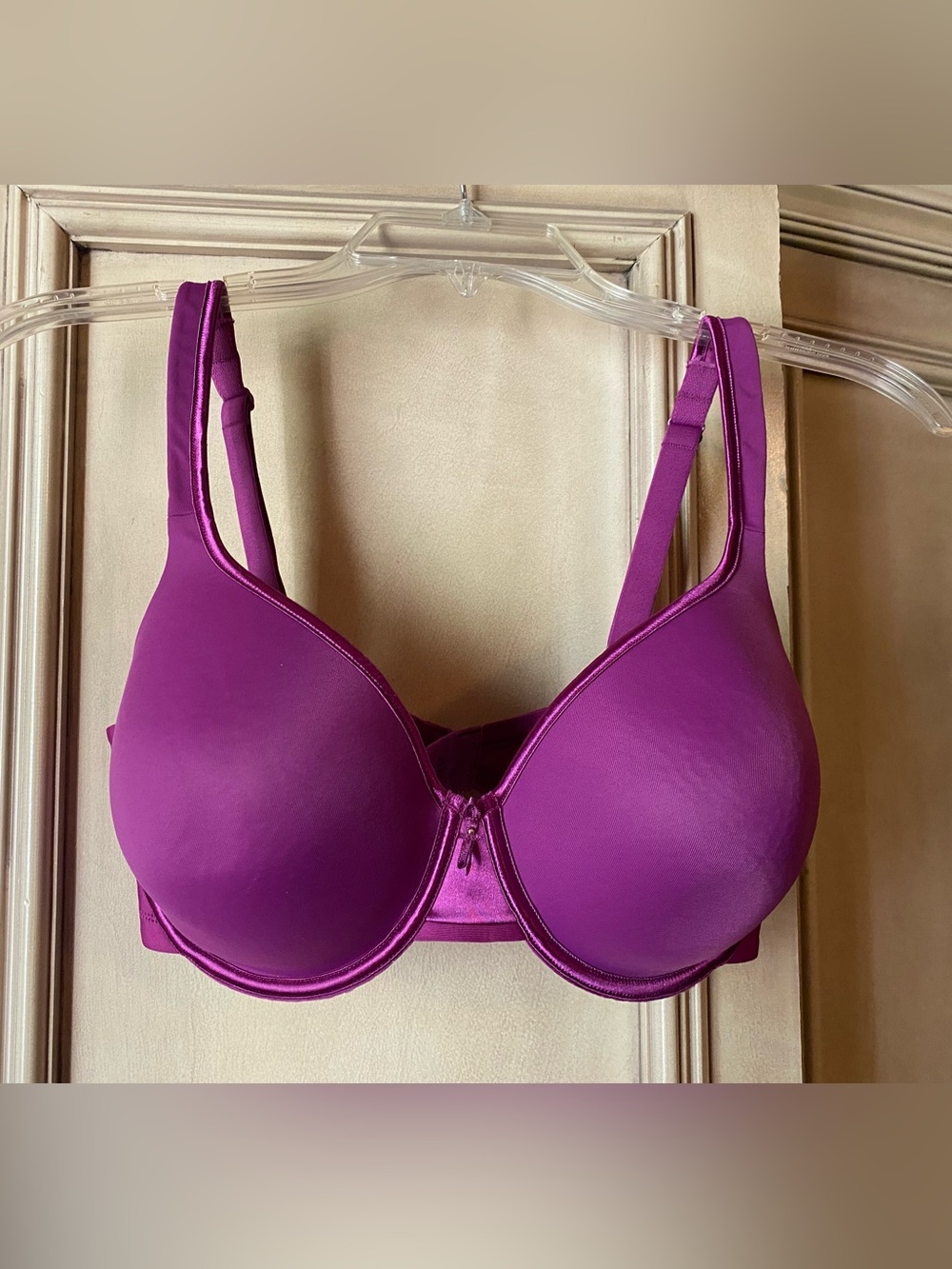 Vanity Fair Magenta Body Caress Full Coverage Contour Bra 75335 34DD